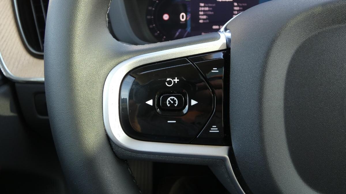 Volvo XC60 SUV 2,0 l 228 kw