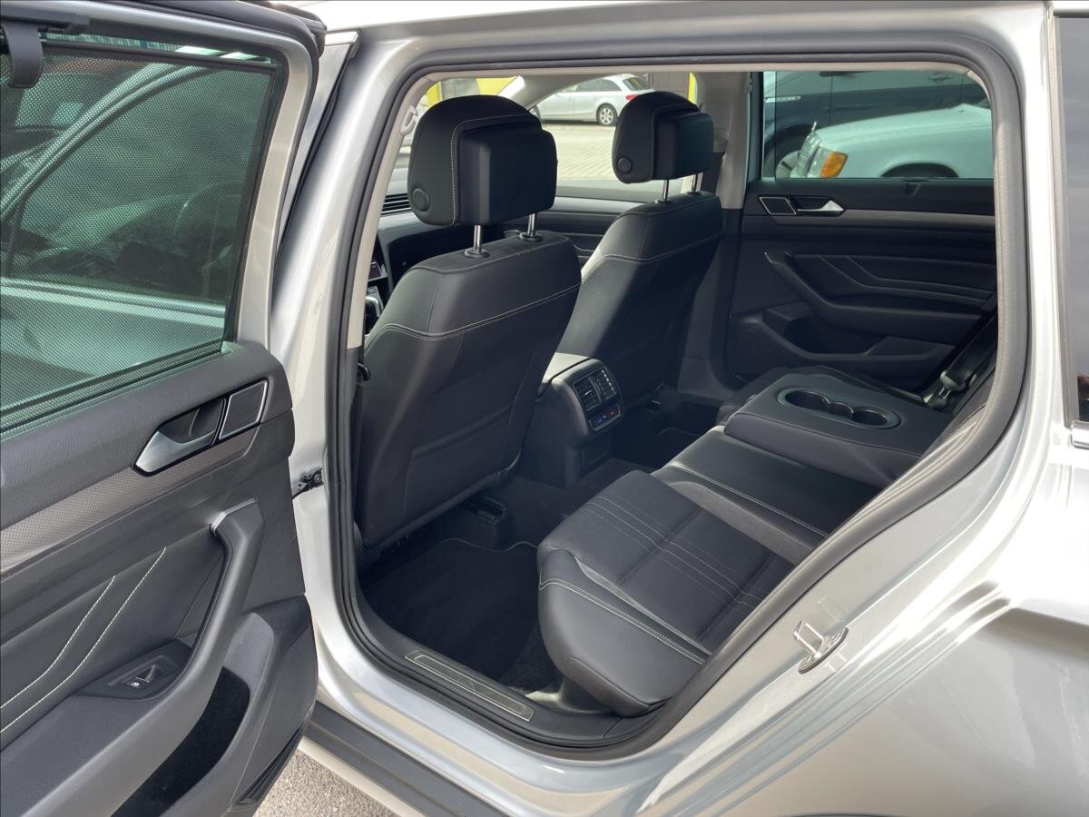 Volkswagen Passat Kombi 2,0 l 140 kw