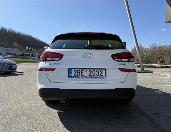 Hyundai i30 Kombi 1,4 l 103 kw