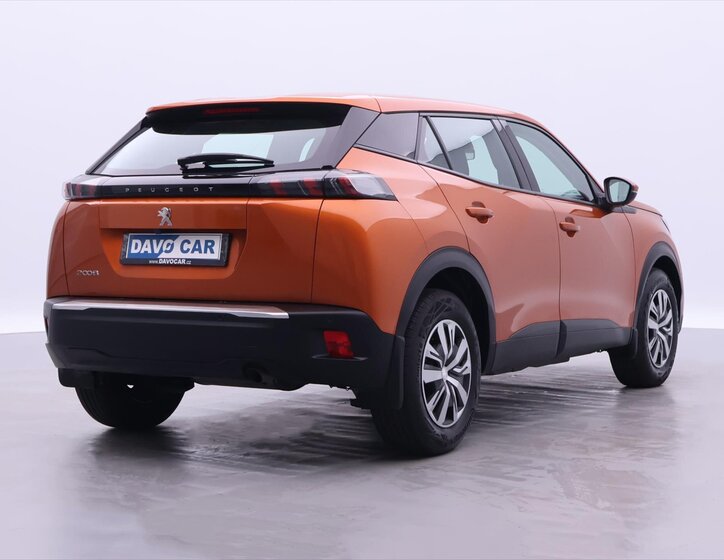 Peugeot 2008 SUV / Terénní 1,2 l 74 kw