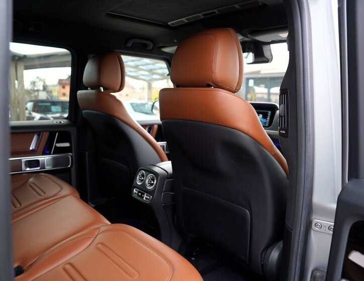 Mercedes-Benz Třídy G SUV / Terénní 4,0 l 368 kw