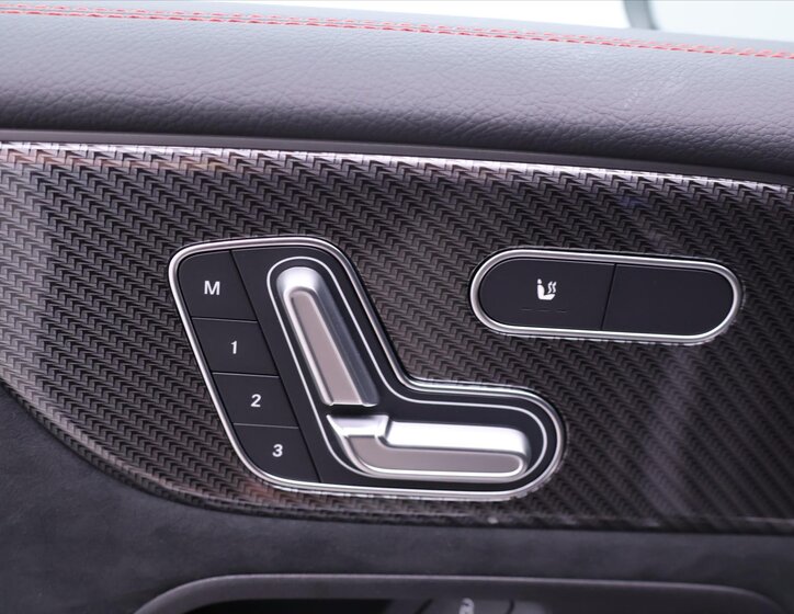 Mercedes-Benz GLB SUV 2,0 l 110 kw