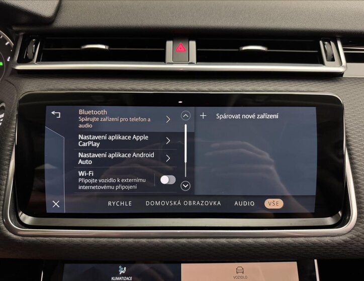 Land Rover Range Rover Velar SUV 2,0 l 150 kw