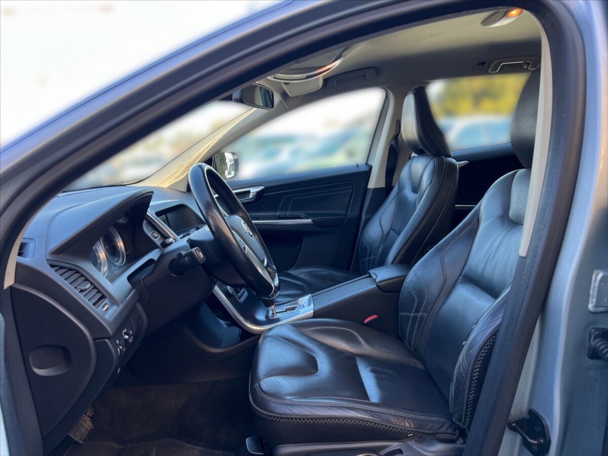 Volvo XC60 SUV / Terénní 2,4 l 158 kw