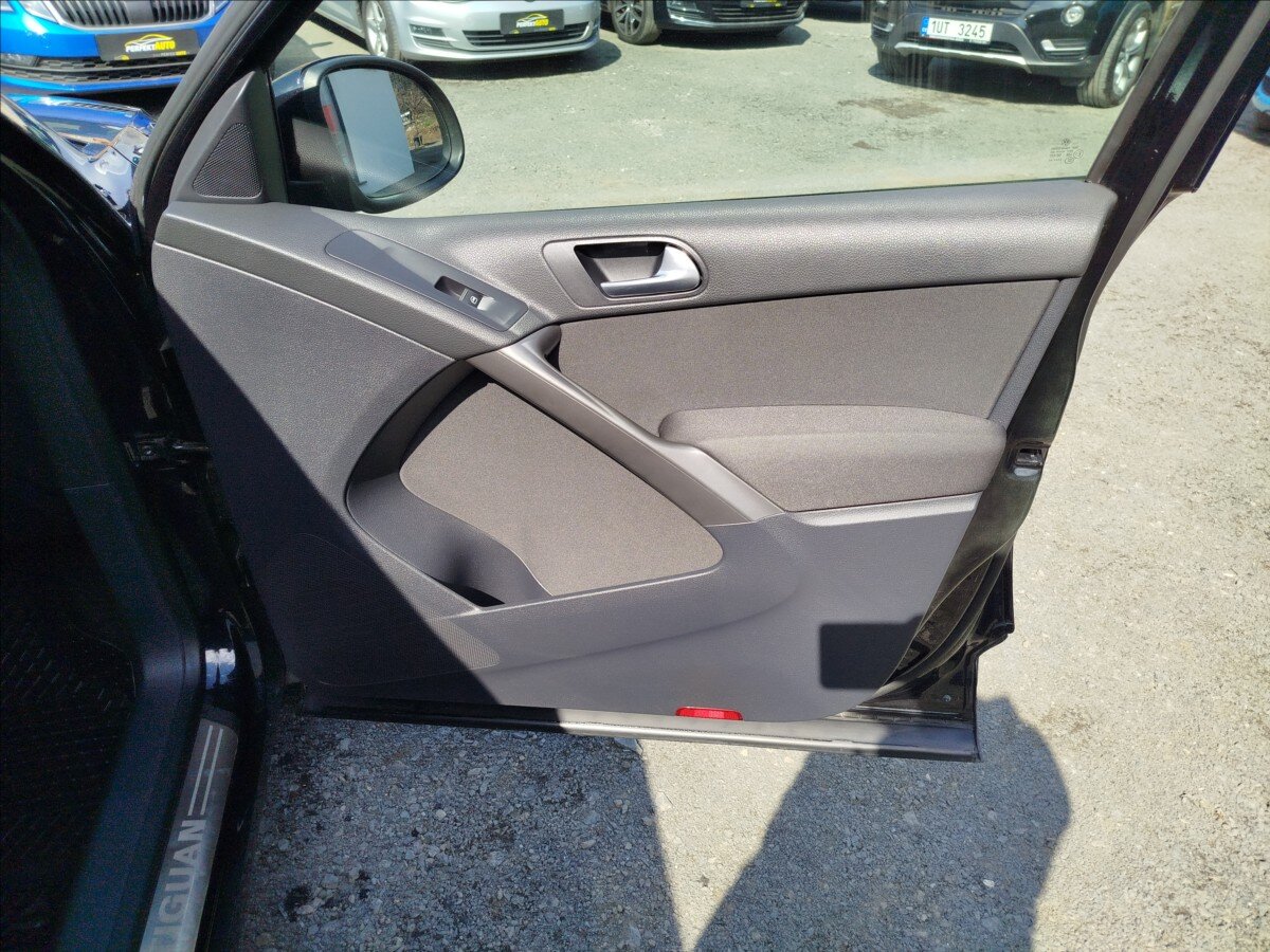 Volkswagen Tiguan SUV 2,0 l 103 kw
