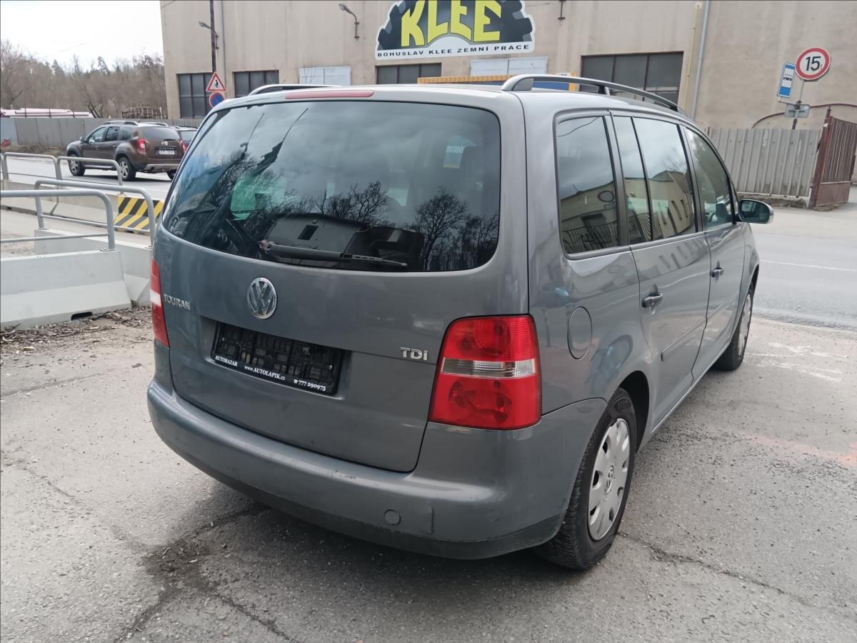 Volkswagen Touran MPV 1,9 l 66 kw