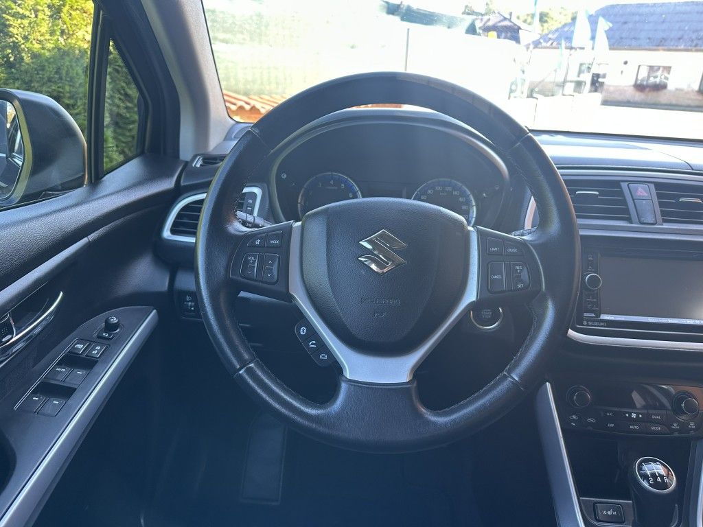 Suzuki SX4 S-Cross