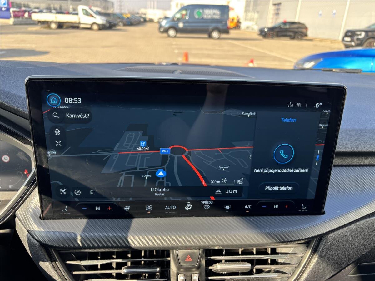 Ford Kuga SUV / Terénní 1,5 l 110 kw