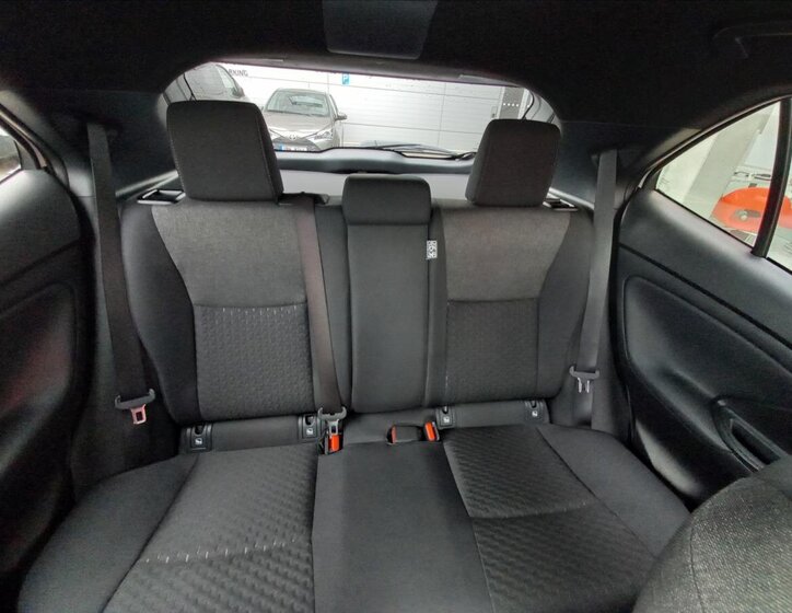 Toyota Yaris Cross SUV 1,5 l 85 kw