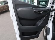 Mercedes-Benz Sprinter 17