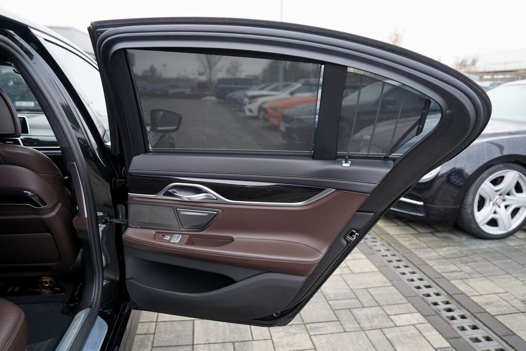 BMW Řada 7 Sedan 3,0 l 250 kw