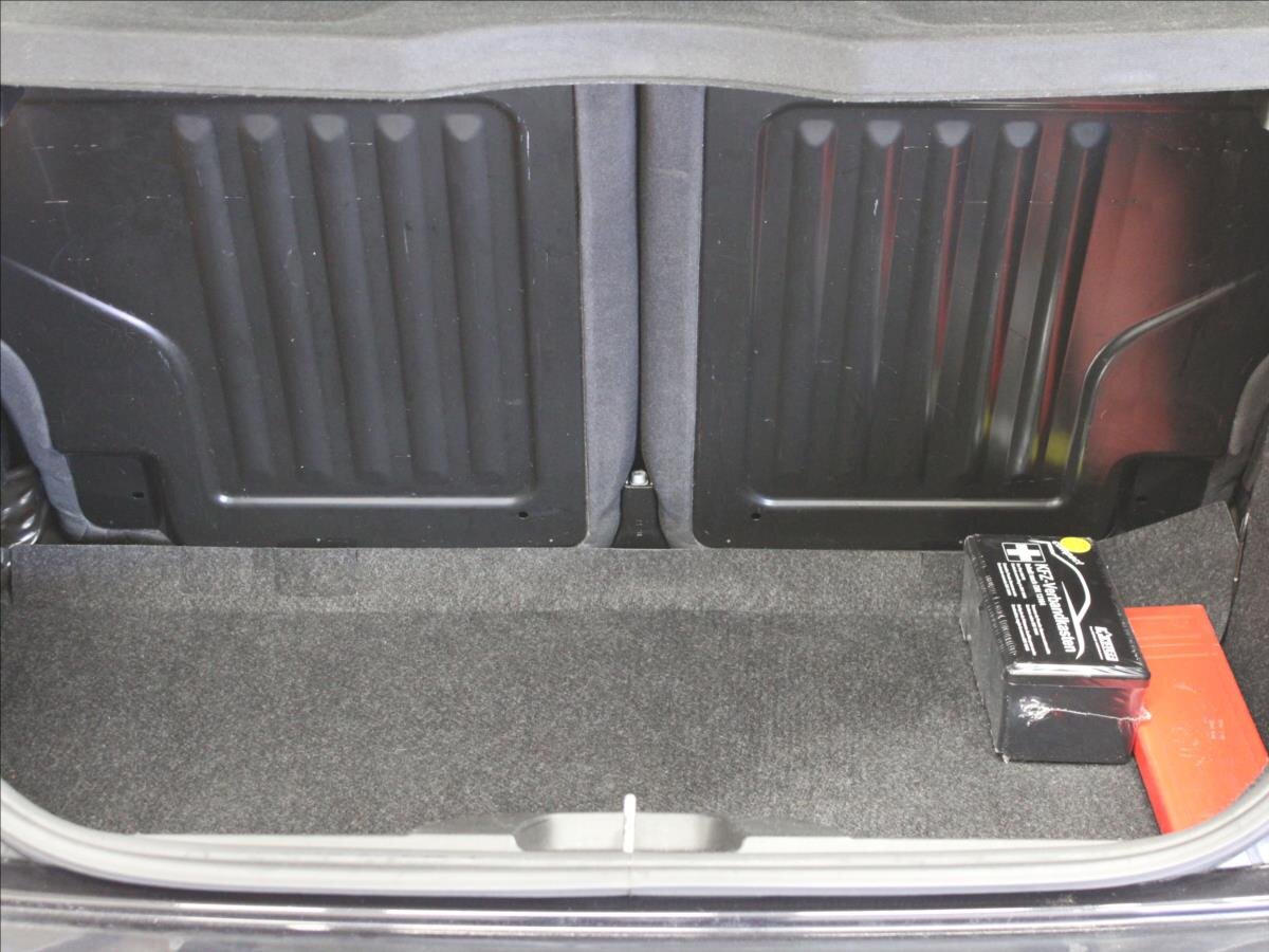 Fiat 500 Hatchback 899,0 63 kw