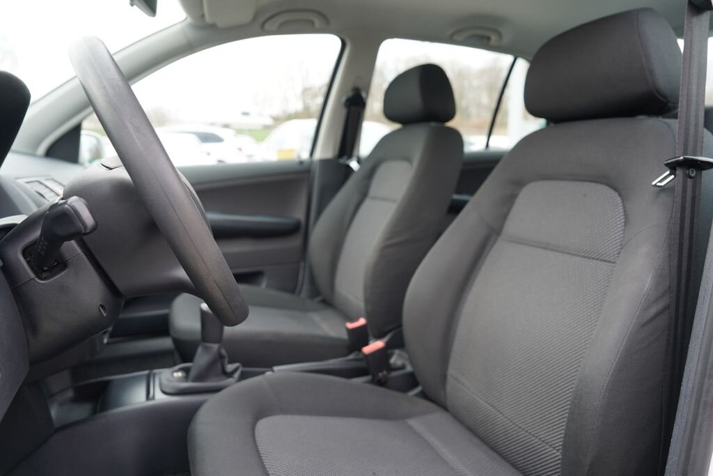 Škoda Fabia Sedan / Limuzína 1,2 l 47 kw