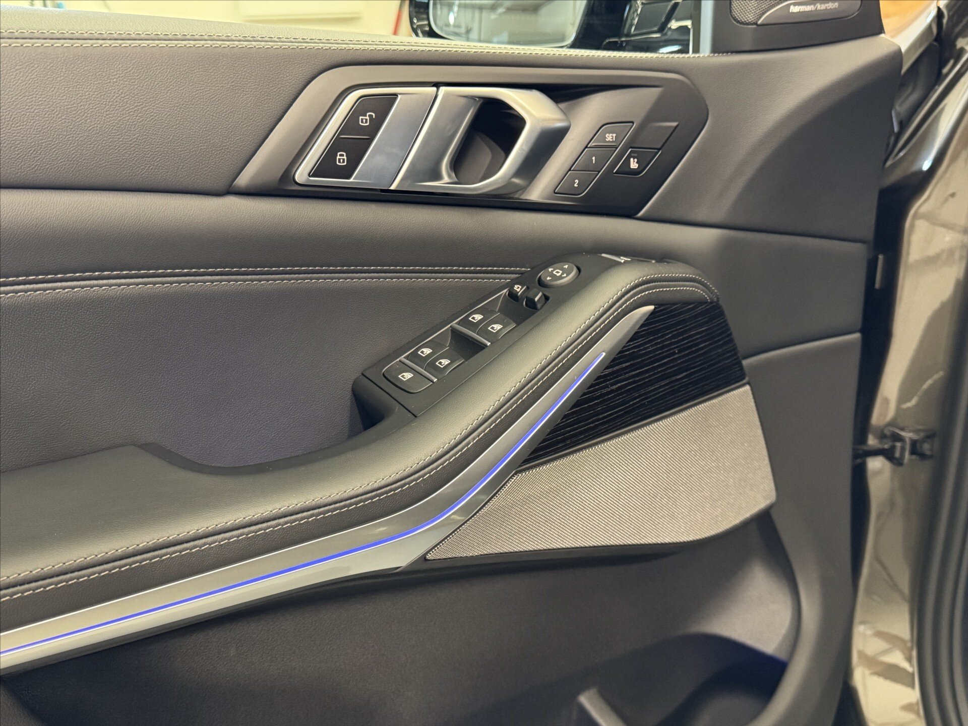 BMW X5 SUV 3,0 l 250 kw