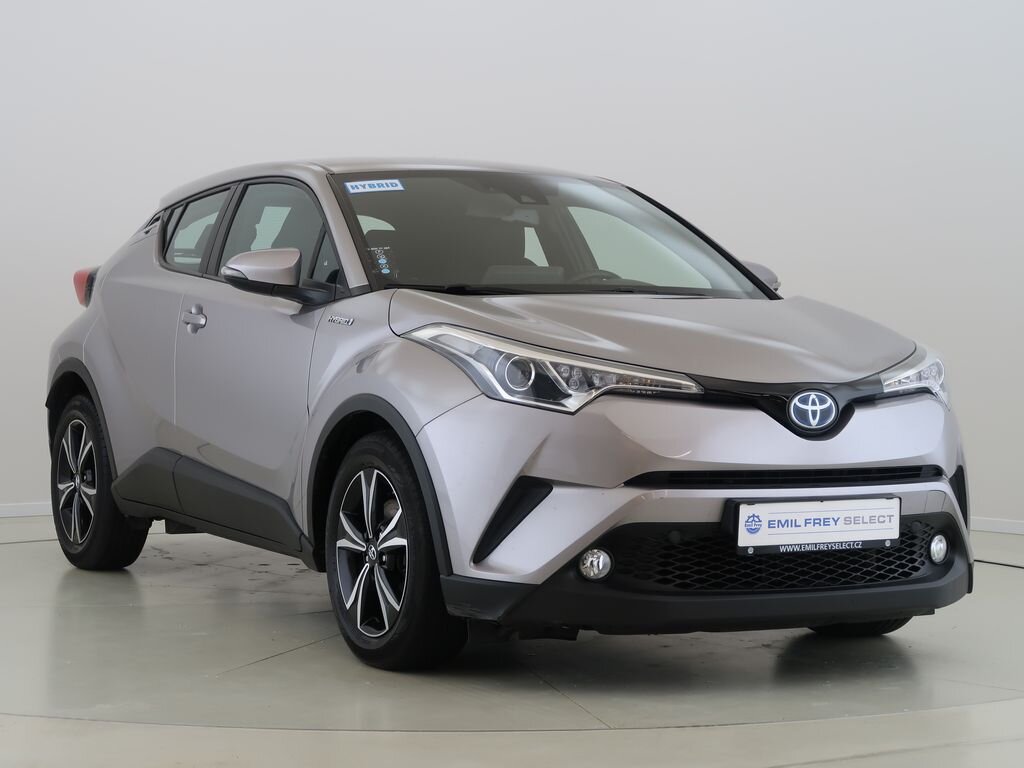 Toyota C-HR SUV / Terénní 1,8 l 72 kw