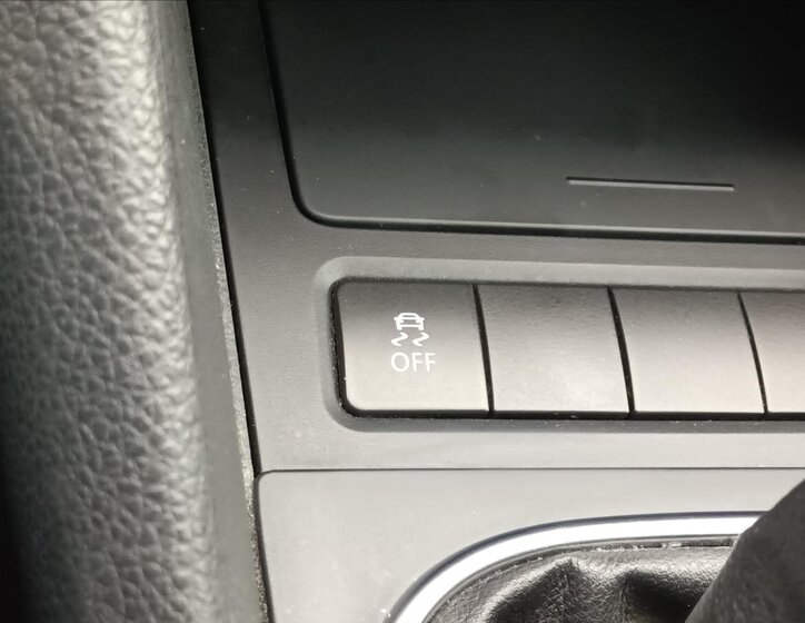 Volkswagen Golf Hatchback 1,2 l 77 kw