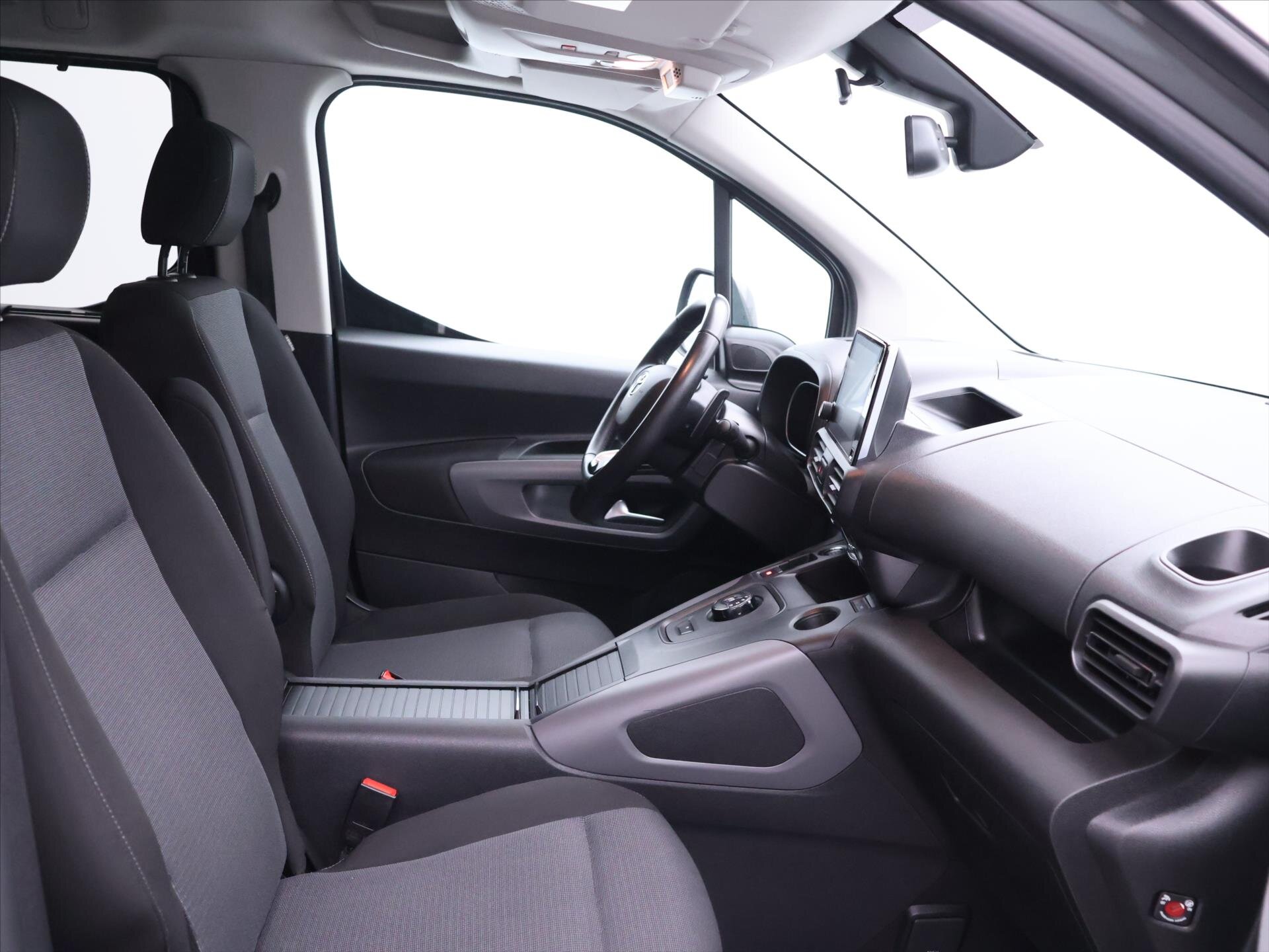 Toyota ProAce City Verso MPV 1,2 l 96 kw