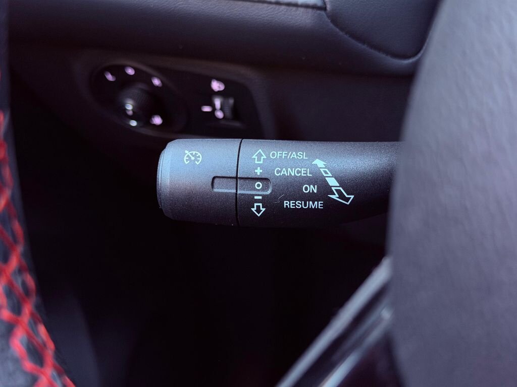 MG ZS SUV / Terénní 1,5 l 78 kw