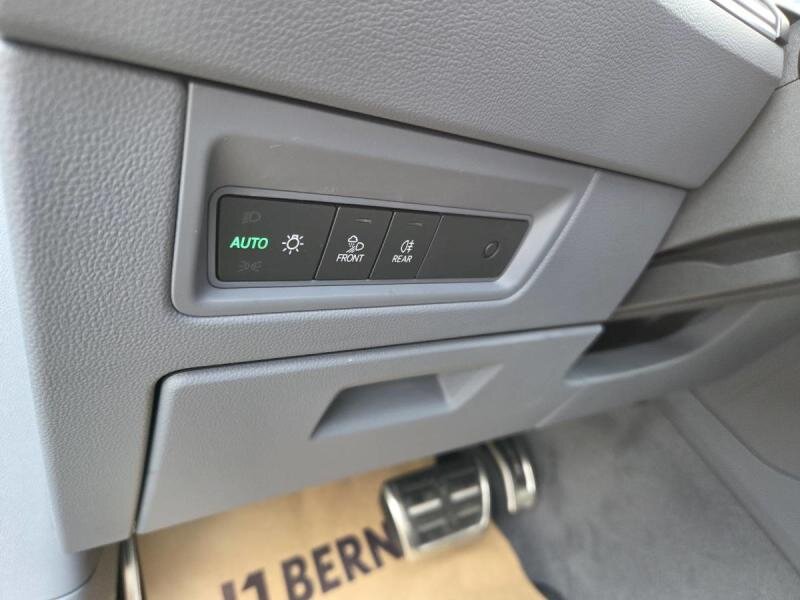 Volkswagen Touareg SUV 3,0 l 210 kw