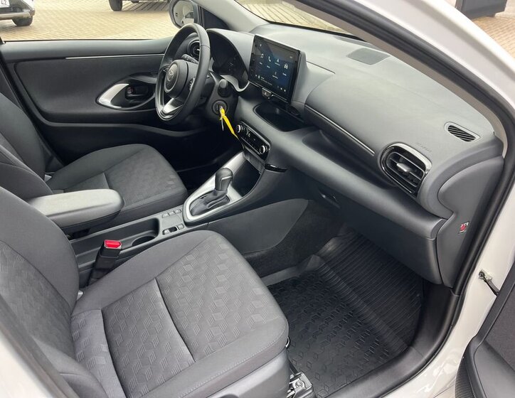 Toyota Yaris Hatchback 1,5 l 68 kw