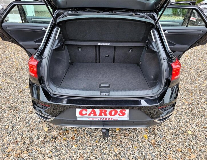 Volkswagen T-Roc SUV / Terénní 999,0 85 kw