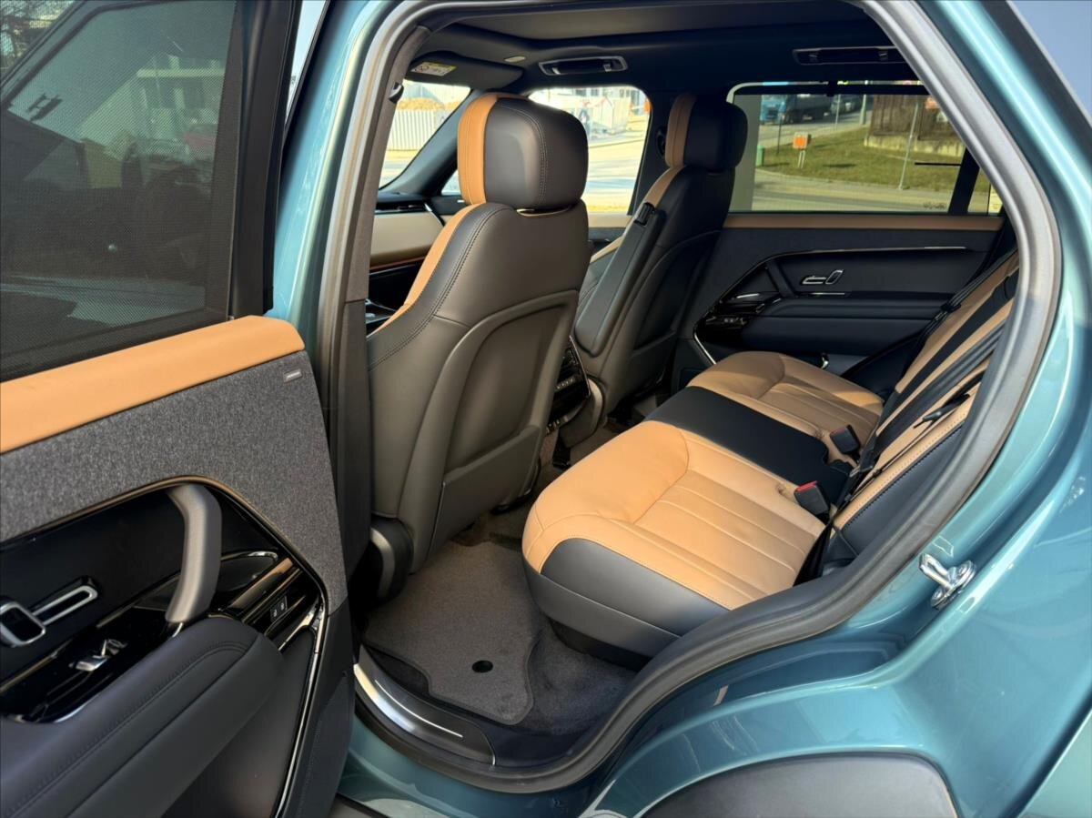 Land Rover Range Rover Sport SUV / Terénní 3,0 l 183 kw