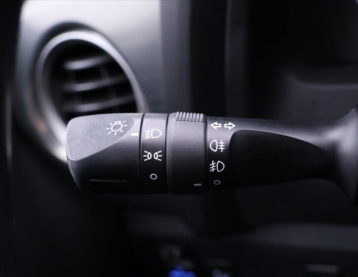 Toyota Auris Hatchback 1,3 l 73 kw