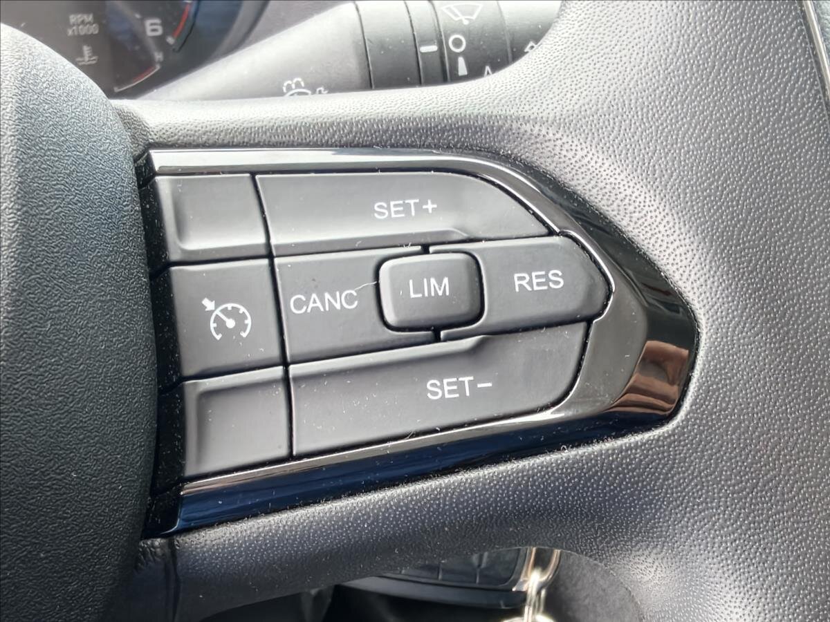 Toyota Proace Max Valník 2,2 l 103 kw