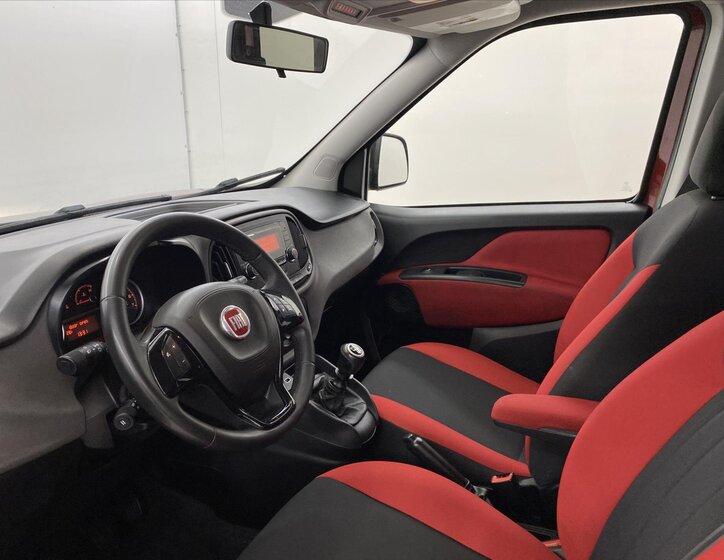 Fiat Dobló MPV 1,4 l 88 kw