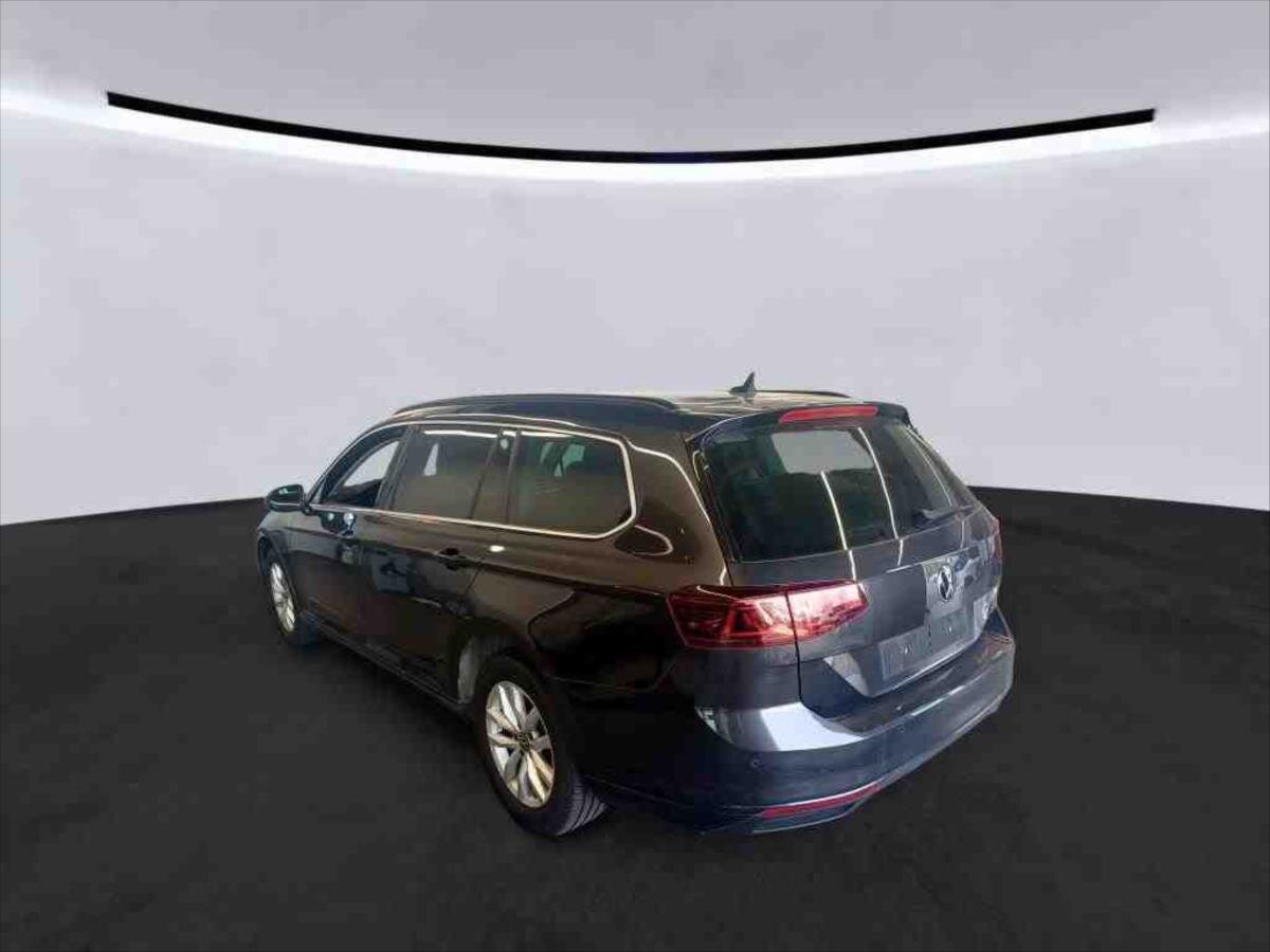 Volkswagen Passat Kombi 2,0 l 110 kw