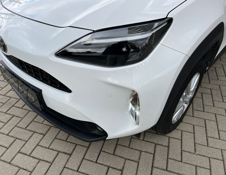 Toyota Yaris Cross 11