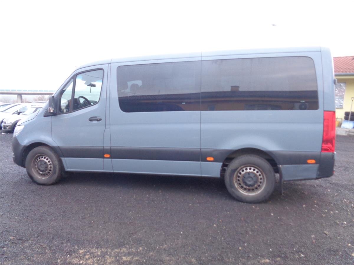 Mercedes-Benz Sprinter Kombi 2,1 l 105 kw