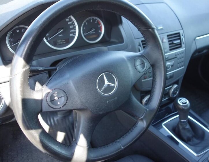 Mercedes-Benz Třídy C 22