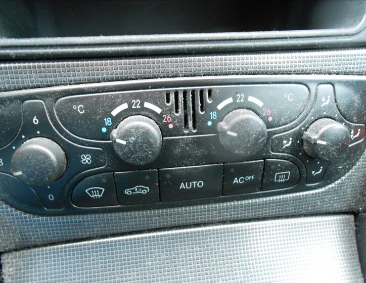 Mercedes-Benz Třídy C Kombi 2,1 l 90 kw