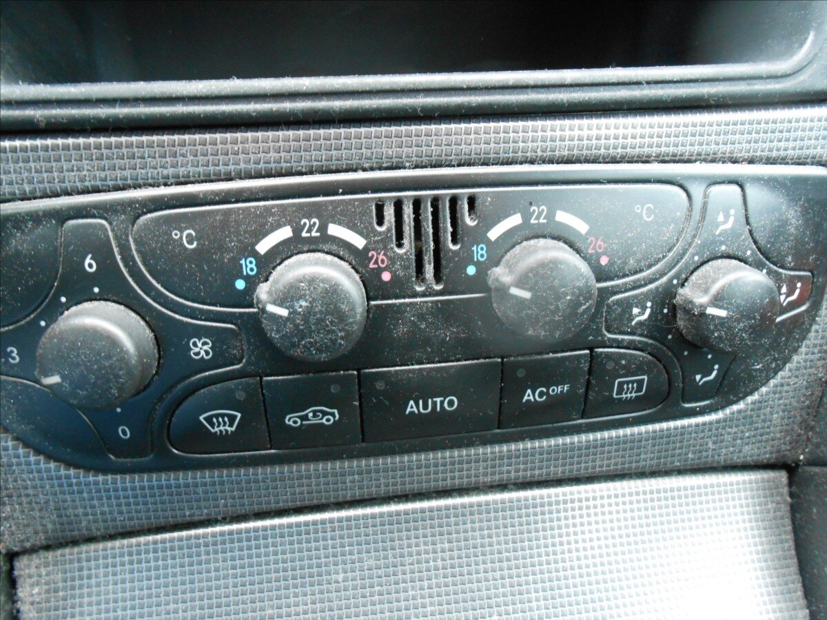 Mercedes-Benz Třídy C Kombi 2,1 l 90 kw