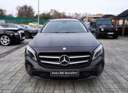 Mercedes-Benz GLA 1
