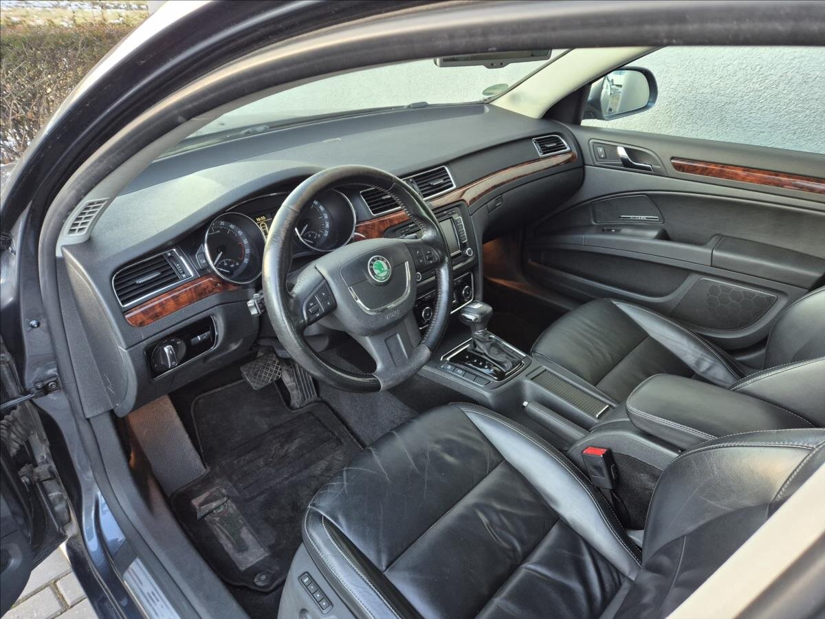 Škoda Superb Sedan 2,0 l 125 kw