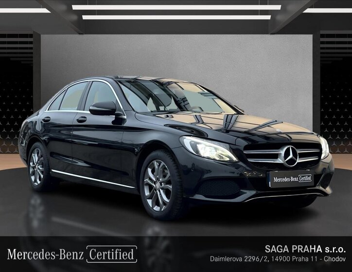 Mercedes-Benz Třídy C Sedan 2,1 l 100 kw