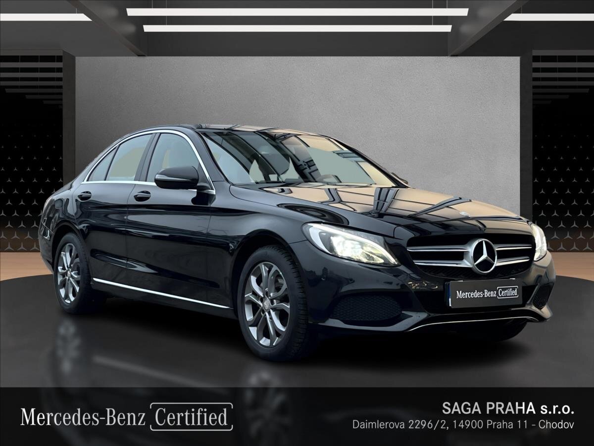 Mercedes-Benz Třídy C Sedan 2,1 l 100 kw