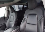Tesla Model 3 Sedan / Limuzína 0,0 377 kw