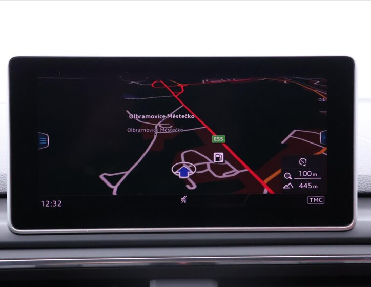 Audi S5 Sedan 3,0 l 260 kw