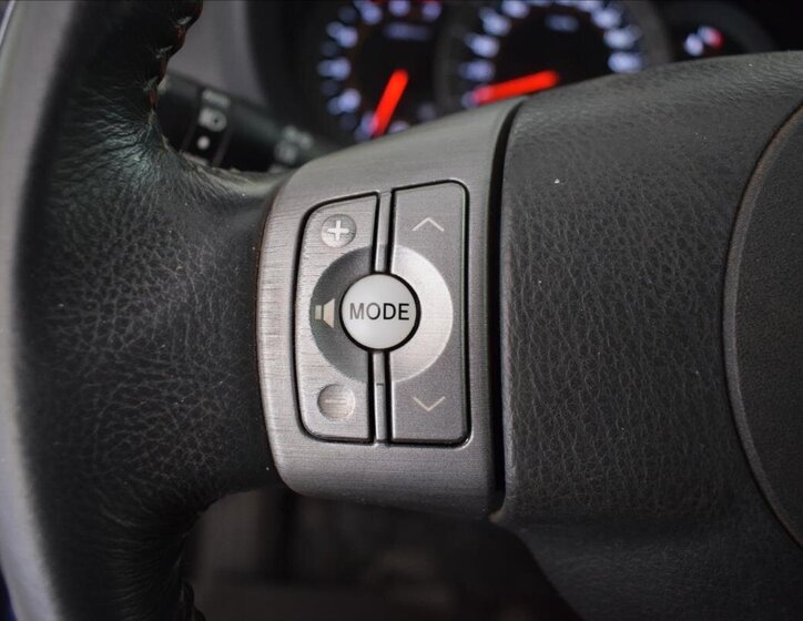 Toyota RAV4 SUV / Terénní 2,2 l 130 kw