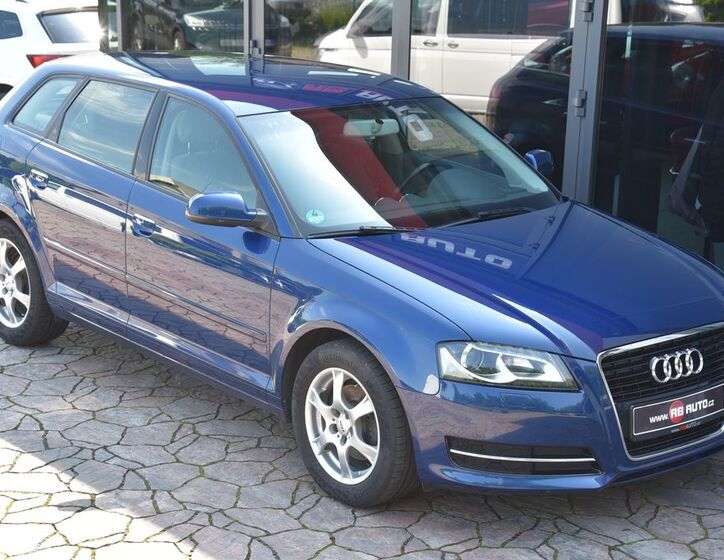 Audi A3 40
