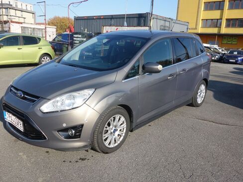 Ford Grand C-MAX