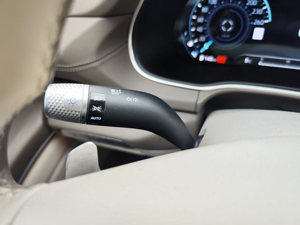 Ostatní Ostatní SUV 3,5 l 279 kw