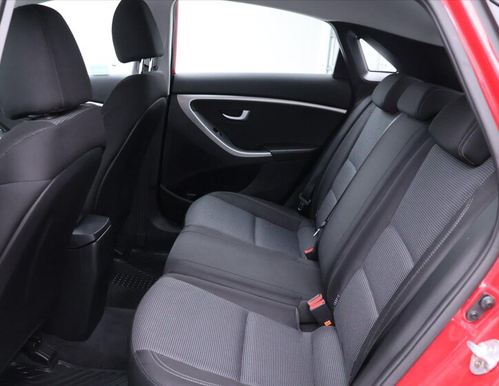 Hyundai i30 Hatchback 1,4 l 73 kw