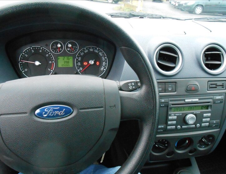 Ford Fusion Kombi 1,4 l 59 kw