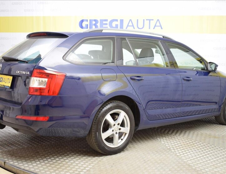 Škoda Octavia Kombi 1,2 l 77 kw