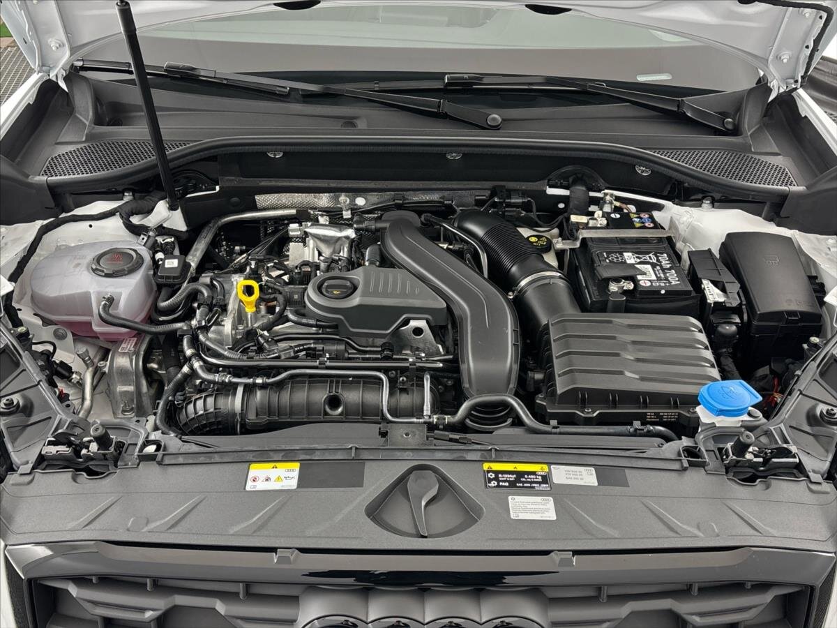 Audi Q2 SUV / Terénní 1,5 l 110 kw