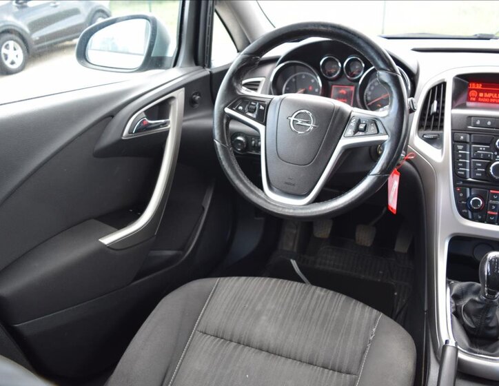 Opel Astra Kombi 1,7 l 81 kw